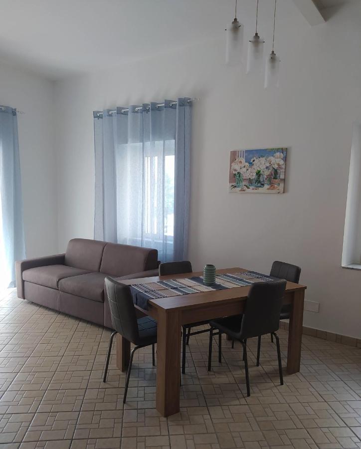 Casa Ines Apartment Maranola ภายนอก รูปภาพ